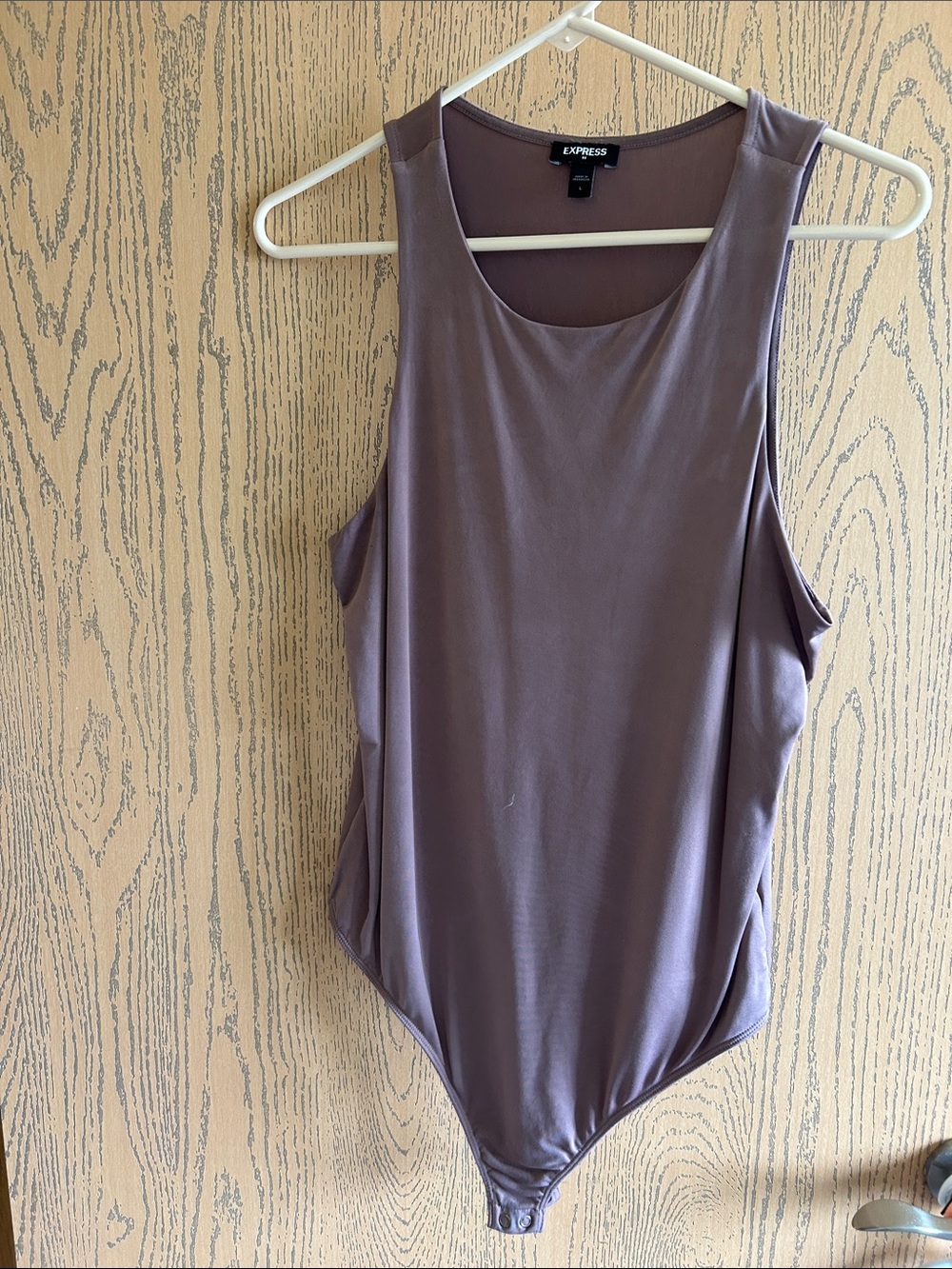 Express Sleeveless Mauve-Taupe Bodysuit